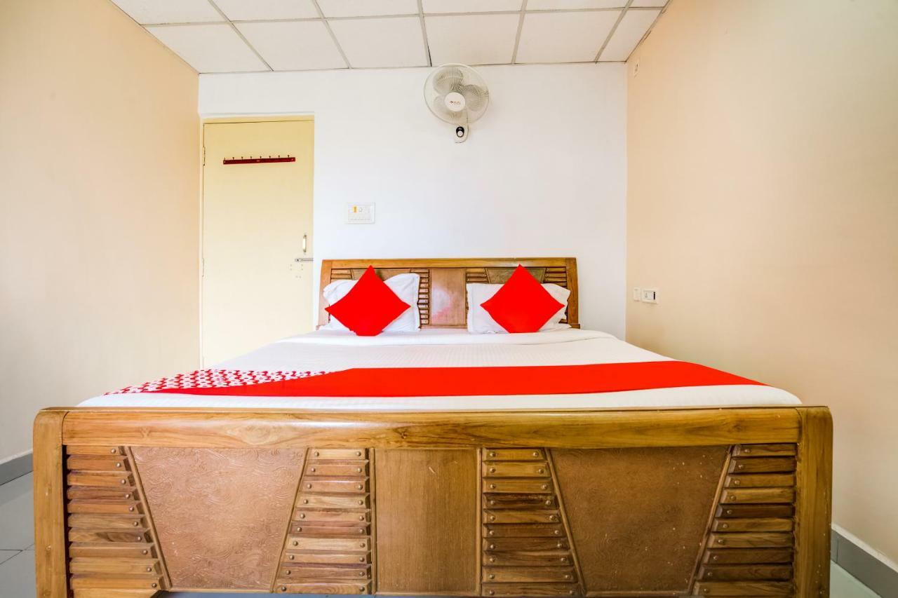 Hotel Nandgaon Hazaribag ภายนอก รูปภาพ